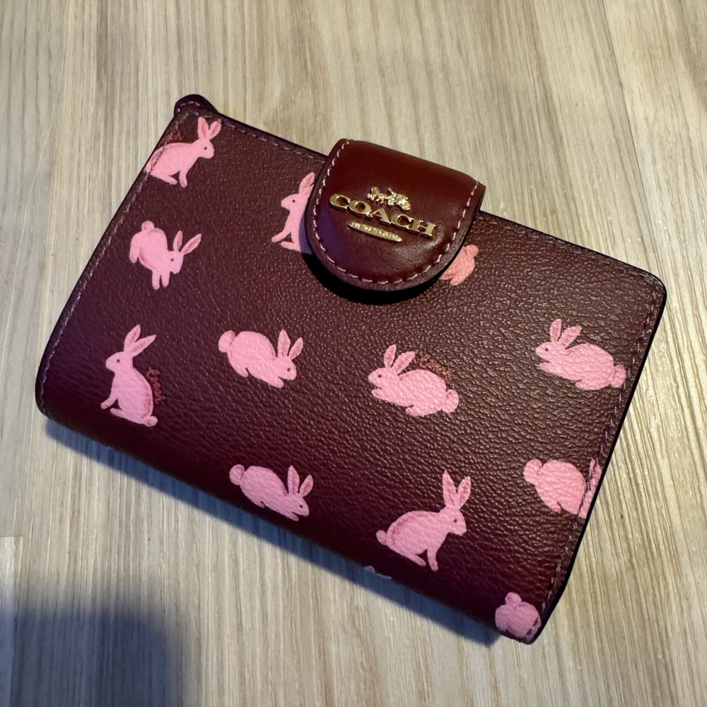 Coach Wallet Bunny Rabbit Print NWT
